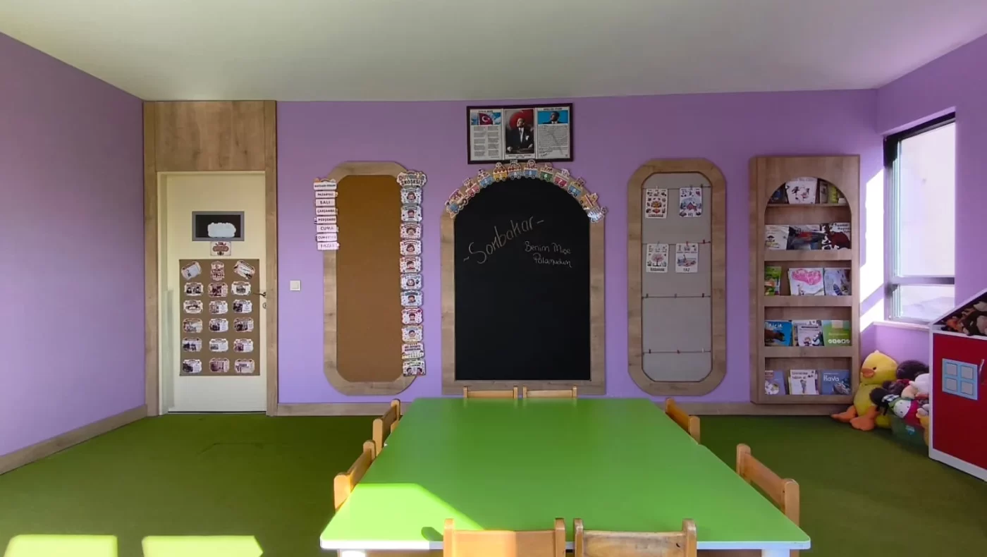 Lavanta Anaokulu mor sınıfı